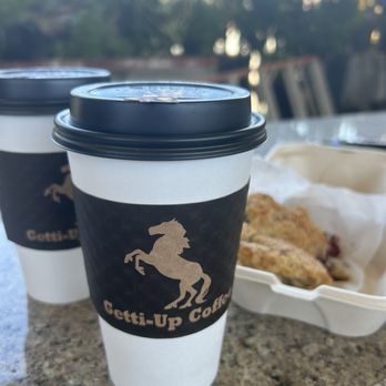 Getti Up - Vanilla brown sugar breve & soft delicious scone - Coffee & Tea Near Me - Garberville, California Getti Up - Vanilla brown sugar breve & soft delicious scone - Coffee & Tea Near Me - Garberville, California