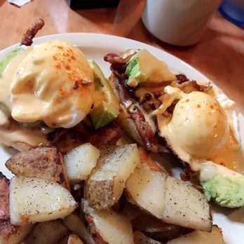 Arturo's Underground Cafe - The Infamous Austin Eggs Benedict - Cafes Near Me - Austin, Texas