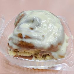 Bun Cafe - Cinnamon bun. Warm & delicious