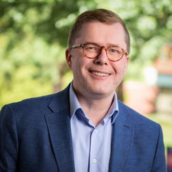 Vantage Point HR - Tom Engel - Principal Consultant