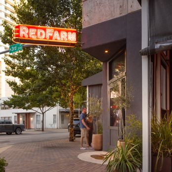 2nd Street District - Shopping Centers Near Me - Austin, Texas