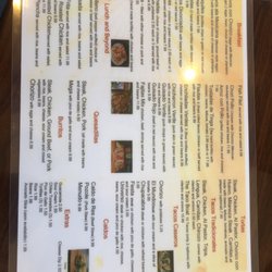 El Mundo De Las Delicias - I ordered the steak torta and beef empanadas...
