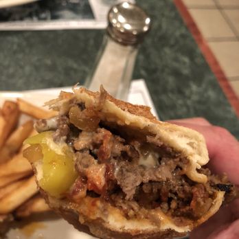Giordano's Pizza House - Pizza Near Me - Pen Argyl, Pennsylvania Giordano's Pizza House - Pizza Near Me - Pen Argyl, Pennsylvania