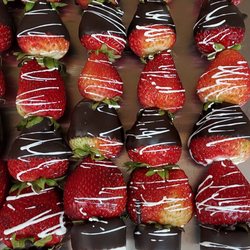 Peaceful Pond Place Sweets Shop - Strawberry Kabobs