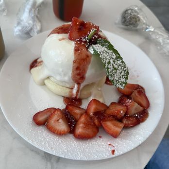 Kichi Taiyaki - Japanese Desserts Cafe - Strawberry Soufflé Pancakes - Ice Cream & Frozen Yogurt Near Me - Brandon, Florida Kichi Taiyaki - Japanese Desserts Cafe - Strawberry Soufflé Pancakes - Ice Cream & Frozen Yogurt Near Me - Brandon, Florida