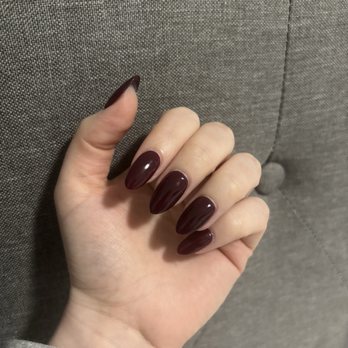 Creekside Nail & Spa - Gel X Small with DND Cherry Mocha color - Nail Salons Near Me - Orlando, Florida