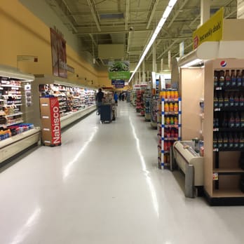 Stop & Shop - Reading Super Stop&Shop -- 25 Walkers Brook Drive, Reading           Interior - Grocery Near Me - Reading, Massachusetts