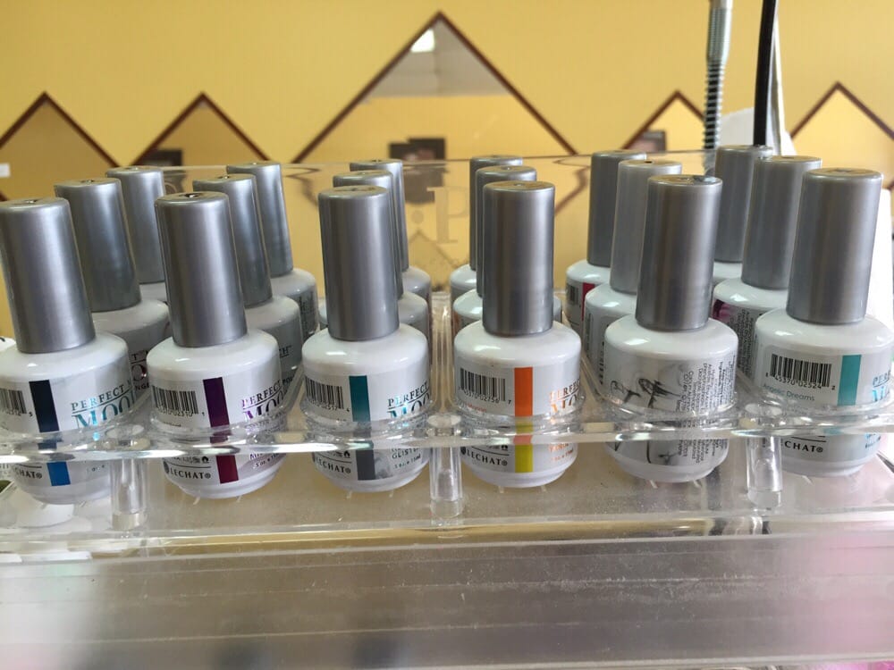 VIP NAILS 14 Reviews Nail Salons 799A New Haven Rd, Naugatuck