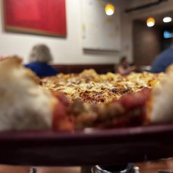 Minskys Pizza Cafe & Bar - Crust non existent