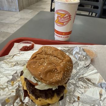 Z Burger - Burger and milkshake! - Burgers Near Me - Vienna, Virginia Z Burger - Burger and milkshake! - Burgers Near Me - Vienna, Virginia