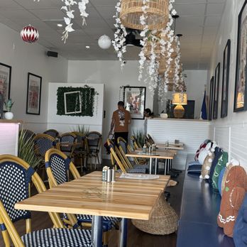Vincent's - Inside area - French Near Me - Boca Raton, Florida