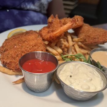 Freda's Seafood Grille - Shrimp and Fish - Seafood Near Me - Austin, Texas Freda's Seafood Grille - Shrimp and Fish - Seafood Near Me - Austin, Texas