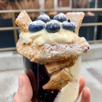 JARS by Fabio Viviani - Very Very Blueberry Cheesecake - Desserts Near Me - Chicago, Illinois