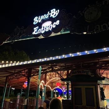 Mad Tea Party - Amusement Parks Near Me - Lake Buena Vista, Florida
