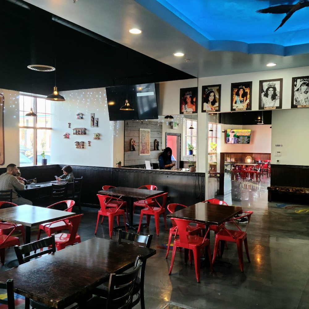 Arempa's - Midvale - Dinning space. - Venezuelan Near Me - Midvale, Utah Arempa's - Midvale - Dinning space. - Venezuelan Near Me - Midvale, Utah