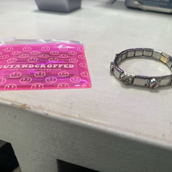 Cutandcropped - Accessories Near Me - New York, New York