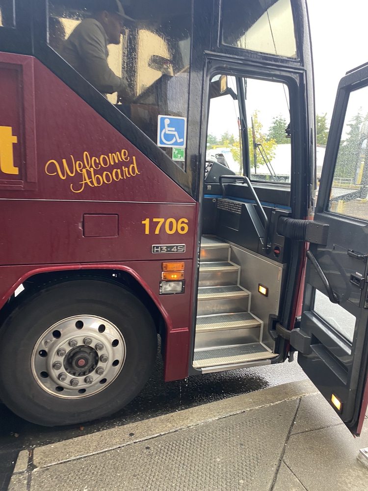 QUICK SHUTTLE BUS SERVICE Updated October 2024 14 Photos & 71