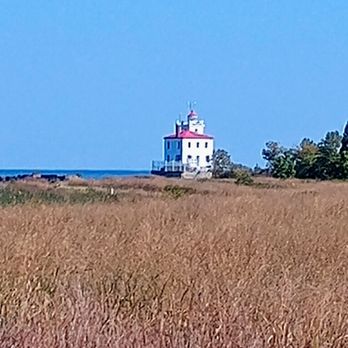Headlands Beach State Park - Lighthouse - Lakes Near Me - Mentor, Ohio