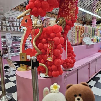 Carousel Candyland - Year of the Snake decor - Candy Stores Near Me - Honolulu, Hawaii