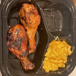 Cermak Fresh Market - Two drumsticks and some Mac and cheese from the cermak hot food bar
