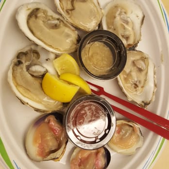 Red's Best - Seafood Near Me - Boston, Massachusetts