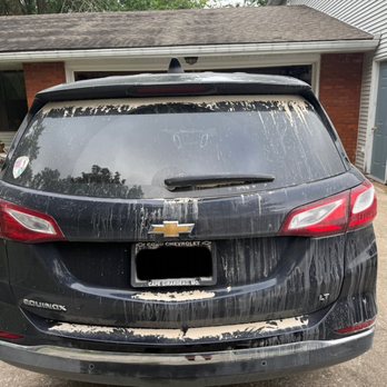 Grime2Gloss Detailing - Before picture of a exterior detail of a Chevrolet equinox - Auto Detailing Near Me - Jackson, Missouri Grime2Gloss Detailing - Before picture of a exterior detail of a Chevrolet equinox - Auto Detailing Near Me - Jackson, Missouri
