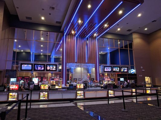 PALLADIO 16 CINEMA - Updated July 2025 - 282 Photos &amp; 502 Reviews - 240 ...
