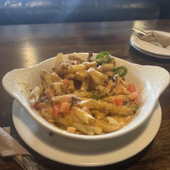 Drop Bear Brewery - Beer Cheese Fries - Breweries Near Me - Eugene, Oregon