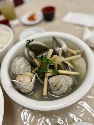 Huong Que Vietnamese Restaurant by null