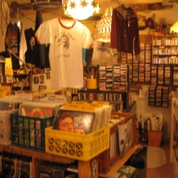Somewhere In Time / That 70s Shop - 1000s of records and tons of tapes