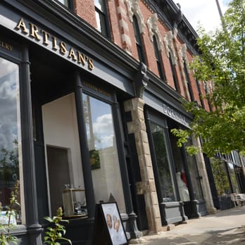 Artisans Jewelry Designs - Our beautiful store front on Grand Ave. in the lovely Historic East Village - Jewelry Near Me - Des Moines, Iowa
