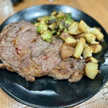Ariella's Restaurant - Ribeye steak with sides - Cocktail Bars Near Me - Staten Island, New York Ariella's Restaurant - Ribeye steak with sides - Cocktail Bars Near Me - Staten Island, New York