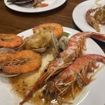 Fusion Buffet - Fried and sauteed shrimp - Buffets Near Me - Concord, California Fusion Buffet - Fried and sauteed shrimp - Buffets Near Me - Concord, California