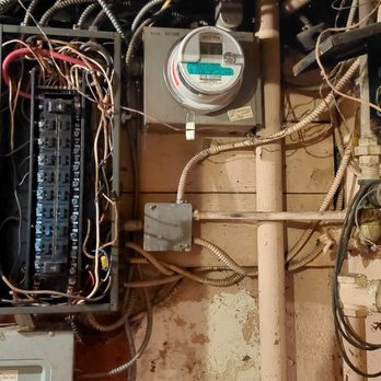 3 Phase Electrical - This is a clearer picture of the old panel. - Electricians Near Me - Jamaica, New York