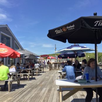 Bill's Seafood Restaurant - Seafood Near Me - Westbrook, Connecticut