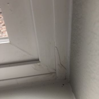 Saint Aubyn Homes - Window never was fixed before closing - Real Estate Services Near Me - Colorado Springs, Colorado