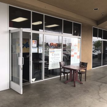 Aunties Cafe - Front Entry - Breakfast & Brunch Near Me - Gardena, California Aunties Cafe - Front Entry - Breakfast & Brunch Near Me - Gardena, California