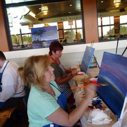 Glitzy Paint Parties - The beginning of a fun evening!