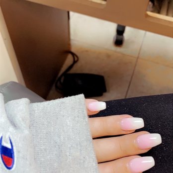Nails Design - Nail Salons Near Me - Rolling Mdws, Illinois