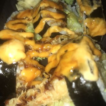 Sakura Grill - Shrimp Tempura Roll (add spicy mayo) - Sushi Bars Near Me - Burke, Virginia