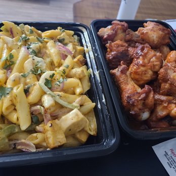 Pizza Twist - Butter chicken pasta and tandoori chicken wings - Indian Near Me - Artesia, California Pizza Twist - Butter chicken pasta and tandoori chicken wings - Indian Near Me - Artesia, California