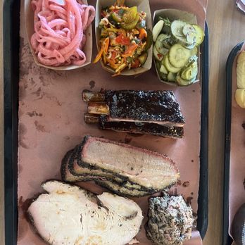 la Barbecue - Ribs, brisket, turkey, pulled pork. - Barbeque Near Me - Austin, Texas la Barbecue - Ribs, brisket, turkey, pulled pork. - Barbeque Near Me - Austin, Texas