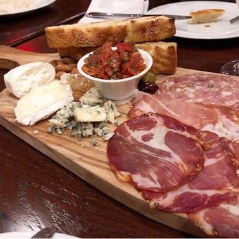 La Vista - Italian Near Me - Lincoln, New Hampshire