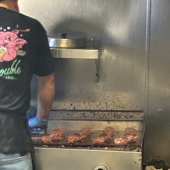 The Friendly - Shotgun a beer with the chef if you are cool! - Pizza Near Me - San Diego, California