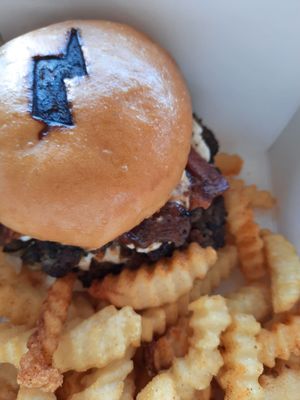 Thunder Bacon Burger Co by null