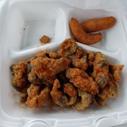 King's Restaurant - Can't go wrong with chicken gizzards and hush puppies