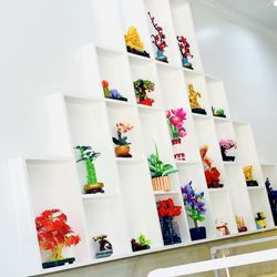 The Decor