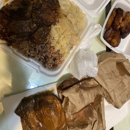Coco Bread & Beef Patty Coco Bread & Beef Patty