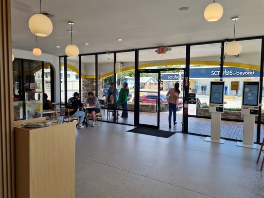 Fluffy Fluffy Dessert Cafe by null