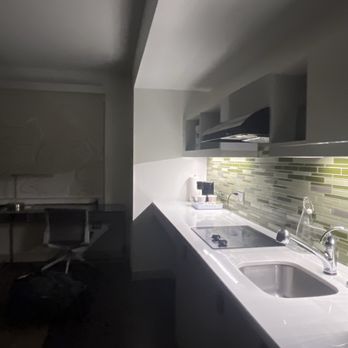Element Lexington - Kitchen - Hotels Near Me - Lexington, Massachusetts Element Lexington - Kitchen - Hotels Near Me - Lexington, Massachusetts
